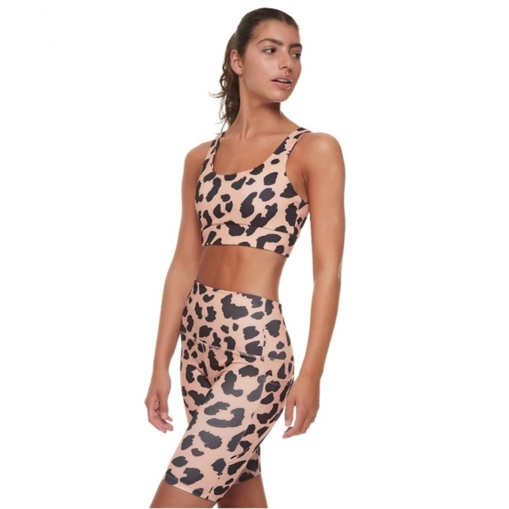 Catherine Malandrino Biker Shorts & Sports 2 piece set rose Cheetah Medium